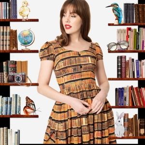 EUC Bernie Dexter Book Shelf Print Florence Dres